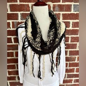 Anthropologie Collection Eighteen Fringe Loose Knit SOFT Infinity Scarf
